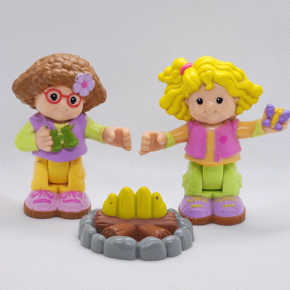 Fisher Price Little People 3-Piece Sarah Lynn Maggie Friends Hiking/ Camping Set